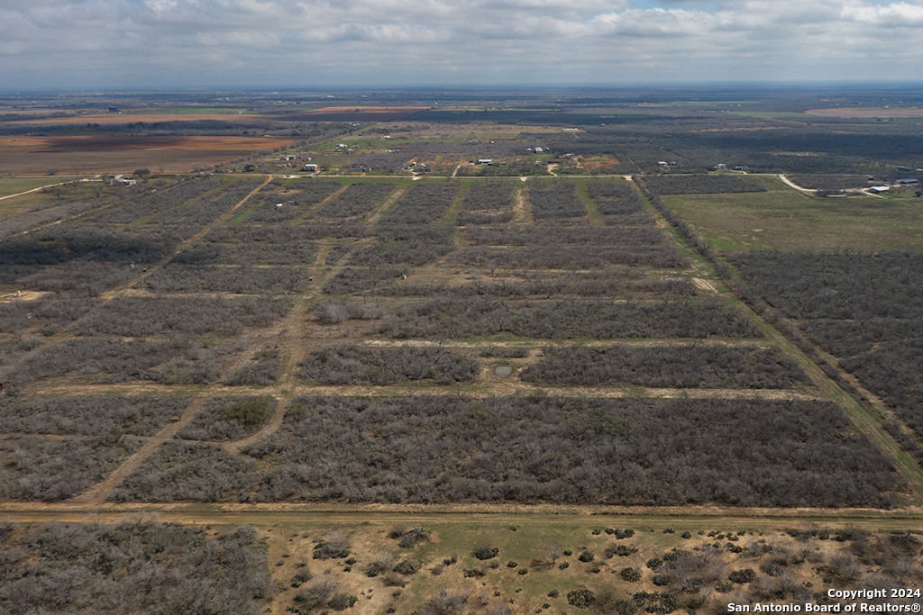 Tract 9 Fm 1332 Jourdanton TX 78026