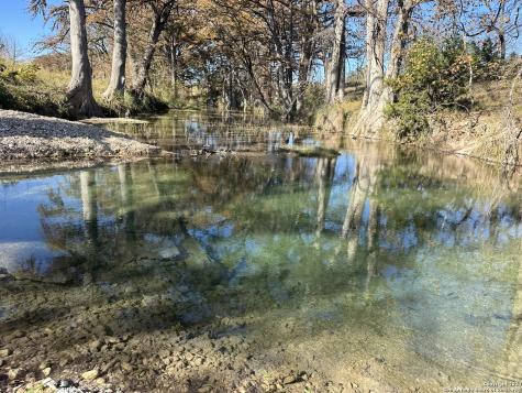15902 N Highway 16 Medina TX 78055