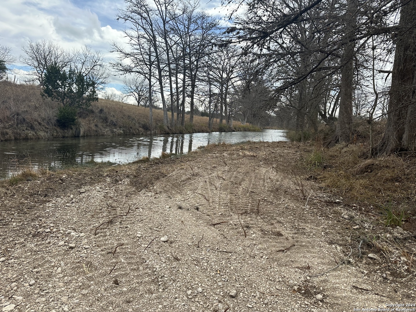 15902 N Highway 16 Medina TX 78055