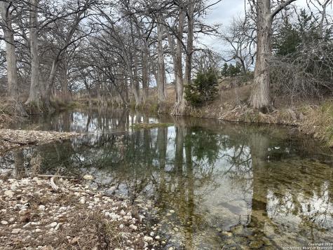 15902 N Highway 16 Medina TX 78055