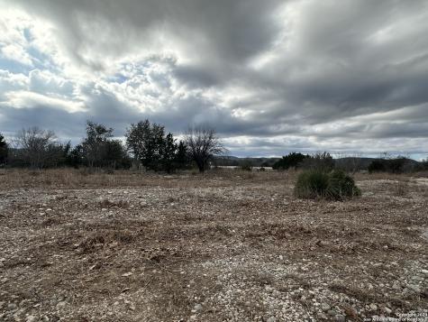 15902 N Highway 16 Medina TX 78055