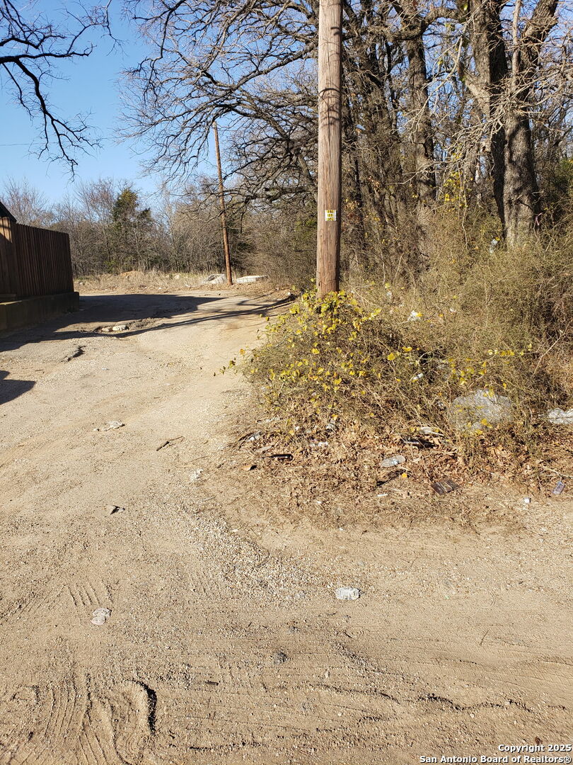 11929 Brookvalley Balch Springs TX 75180