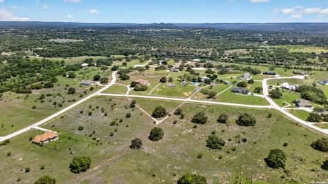 1004 Martingale Trail Bandera TX 78003