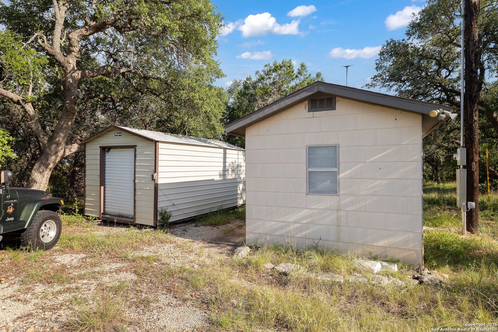 1060 Forest View Drive Blanco TX 78606