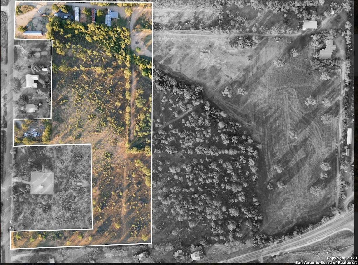 Tbd Lot 3 E Fm 140 Pearsall TX 78061