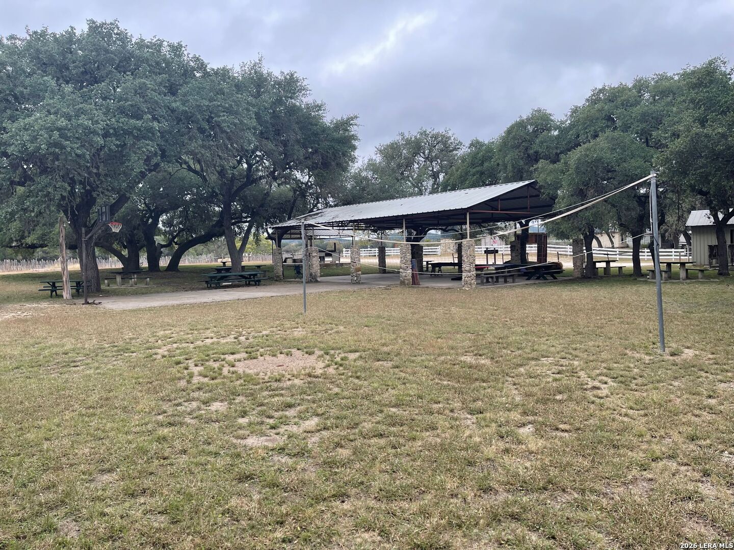 533 Squirrel Bend Uvalde TX 78801