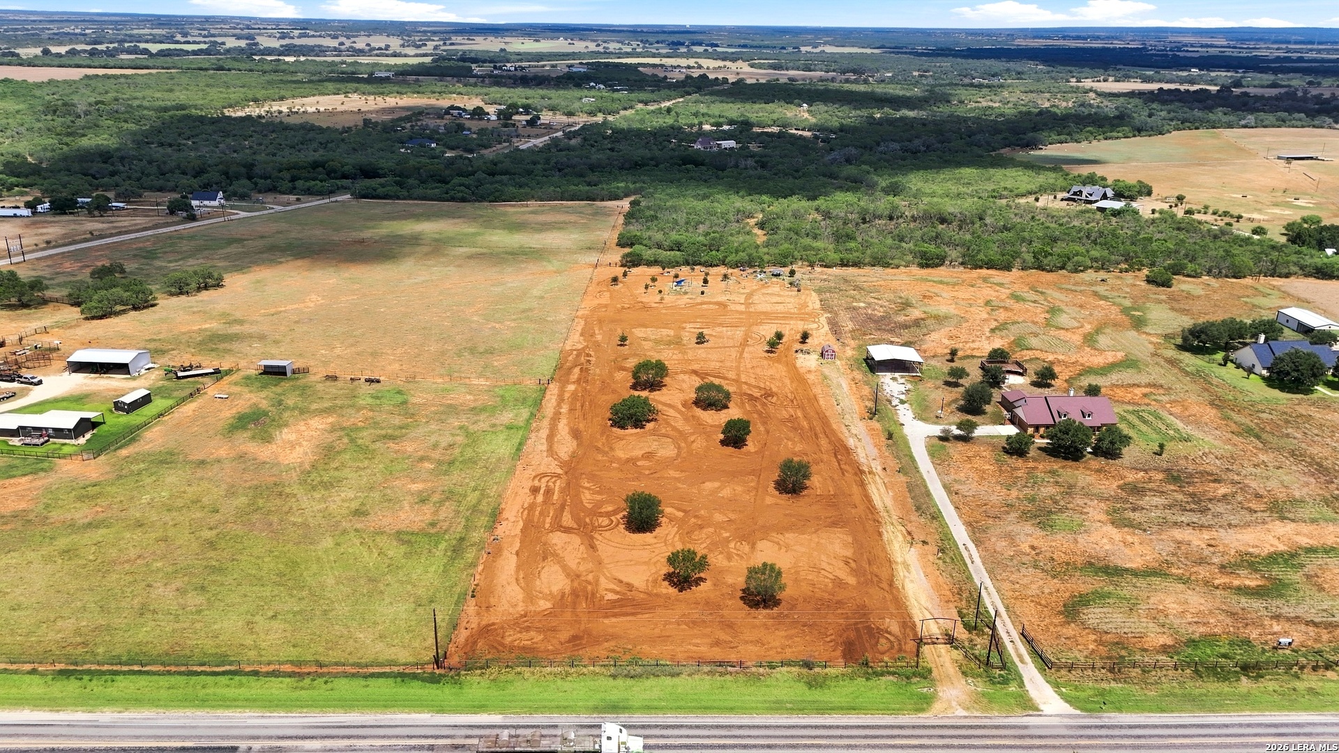 3046 State Highway 97w Floresville TX 78114