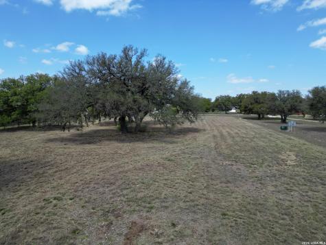 Lot 435 Horseshoe Bandera TX 78003