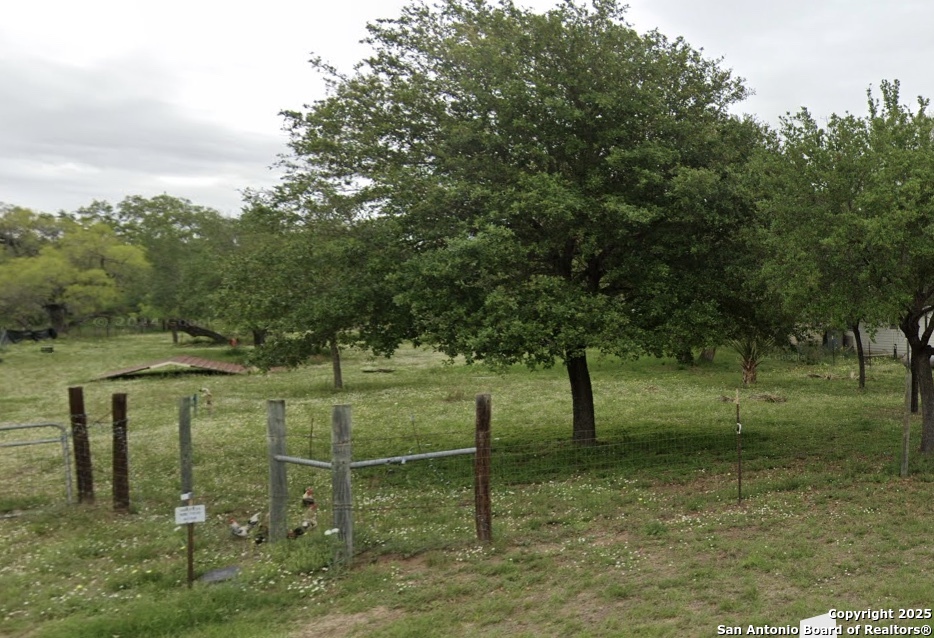 Lot 10 Tabberer Poteet TX 78065