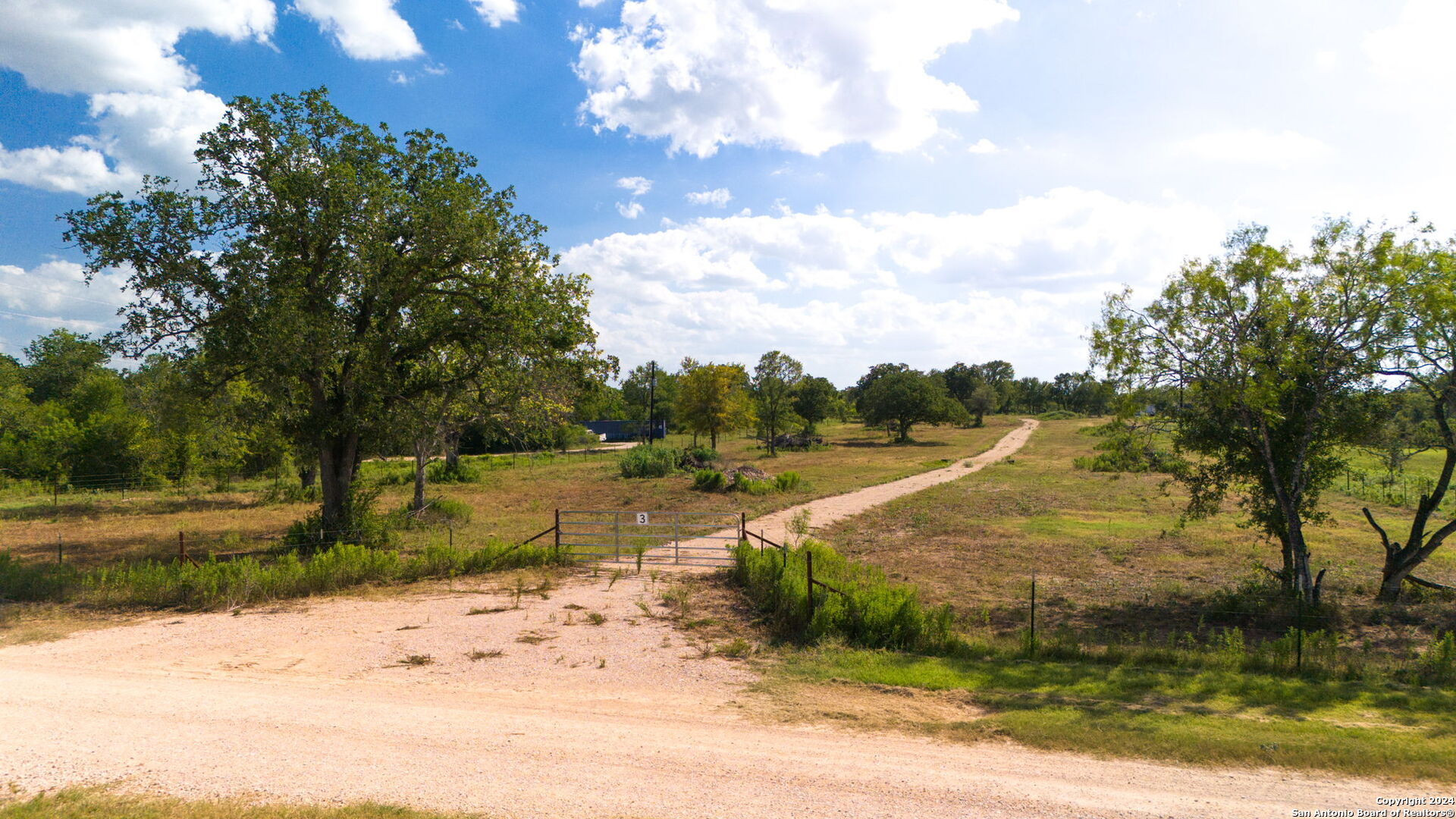 79 Private Road 4881 Gonzales TX 78629