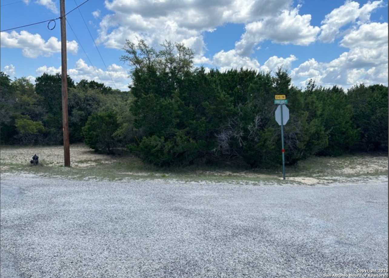 Lot #70 Forest Oaks Lakehills TX 78063