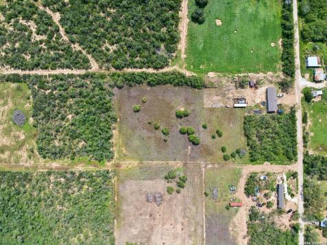 4040-4050 Lots Avenue M Christine TX 78012