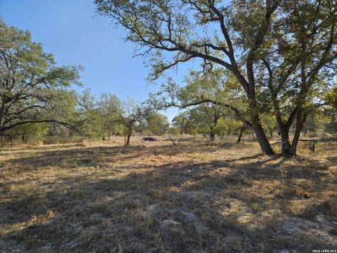 422 Pr Sunset Vista Somerset TX 78069