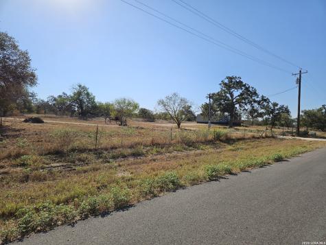 422 Pr Sunset Vista Somerset TX 78069