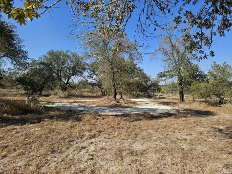 422 Pr Sunset Vista Somerset TX 78069