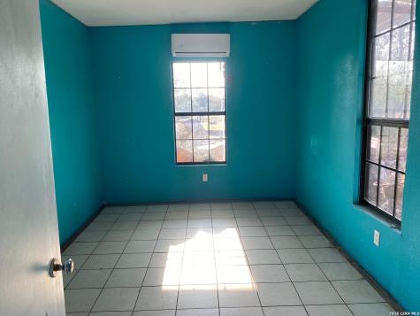 22 N Deer Valley Road Uvalde TX 78801