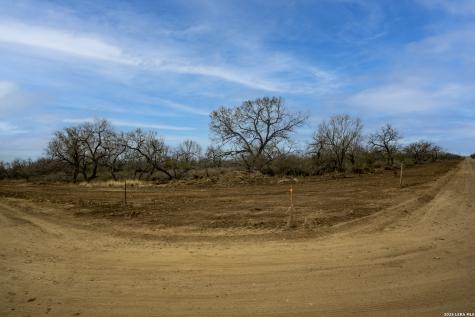 2410 San Miguel Tract #1 Moore TX 78057