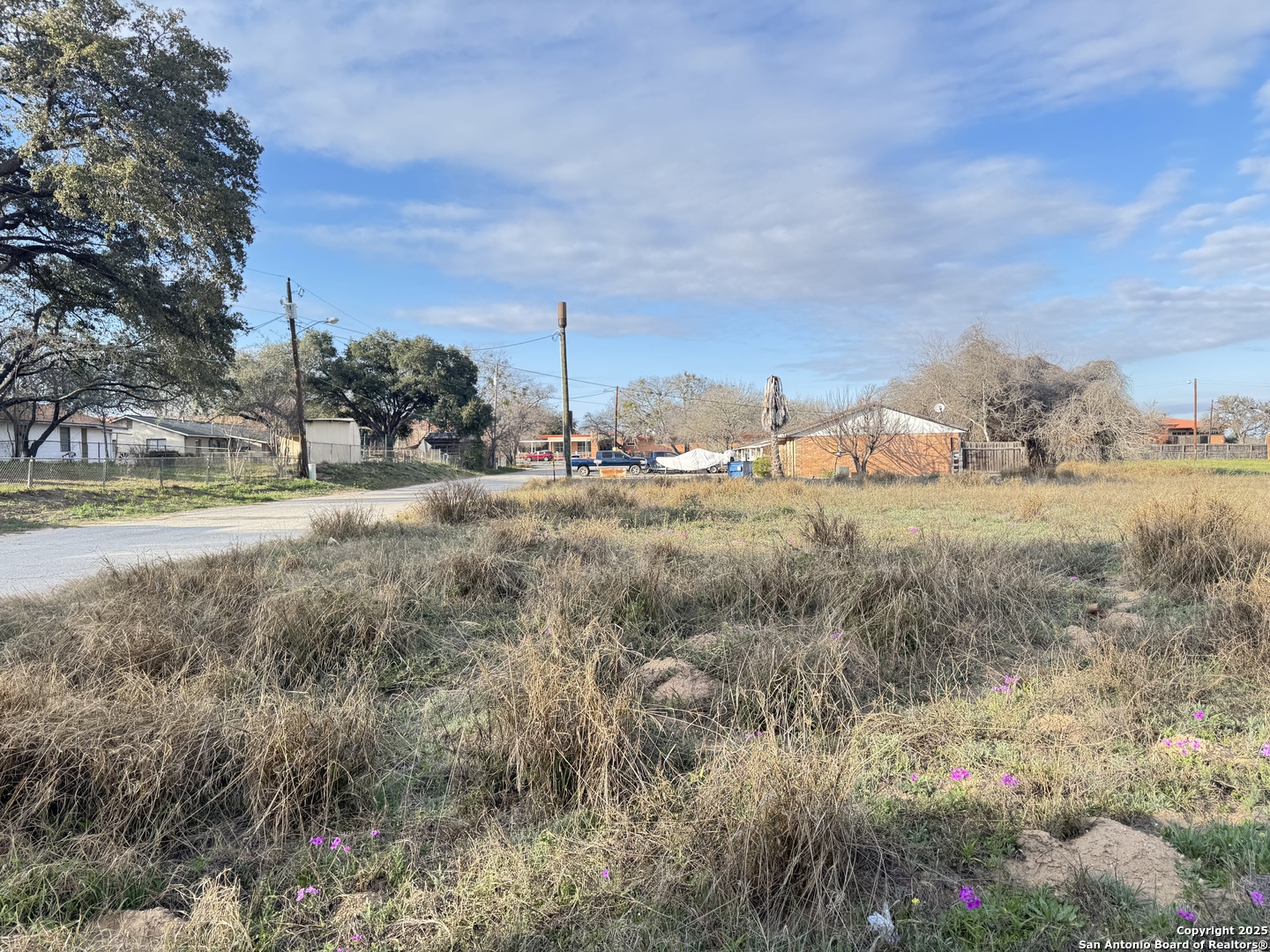 000 School Street Pleasanton TX 78064