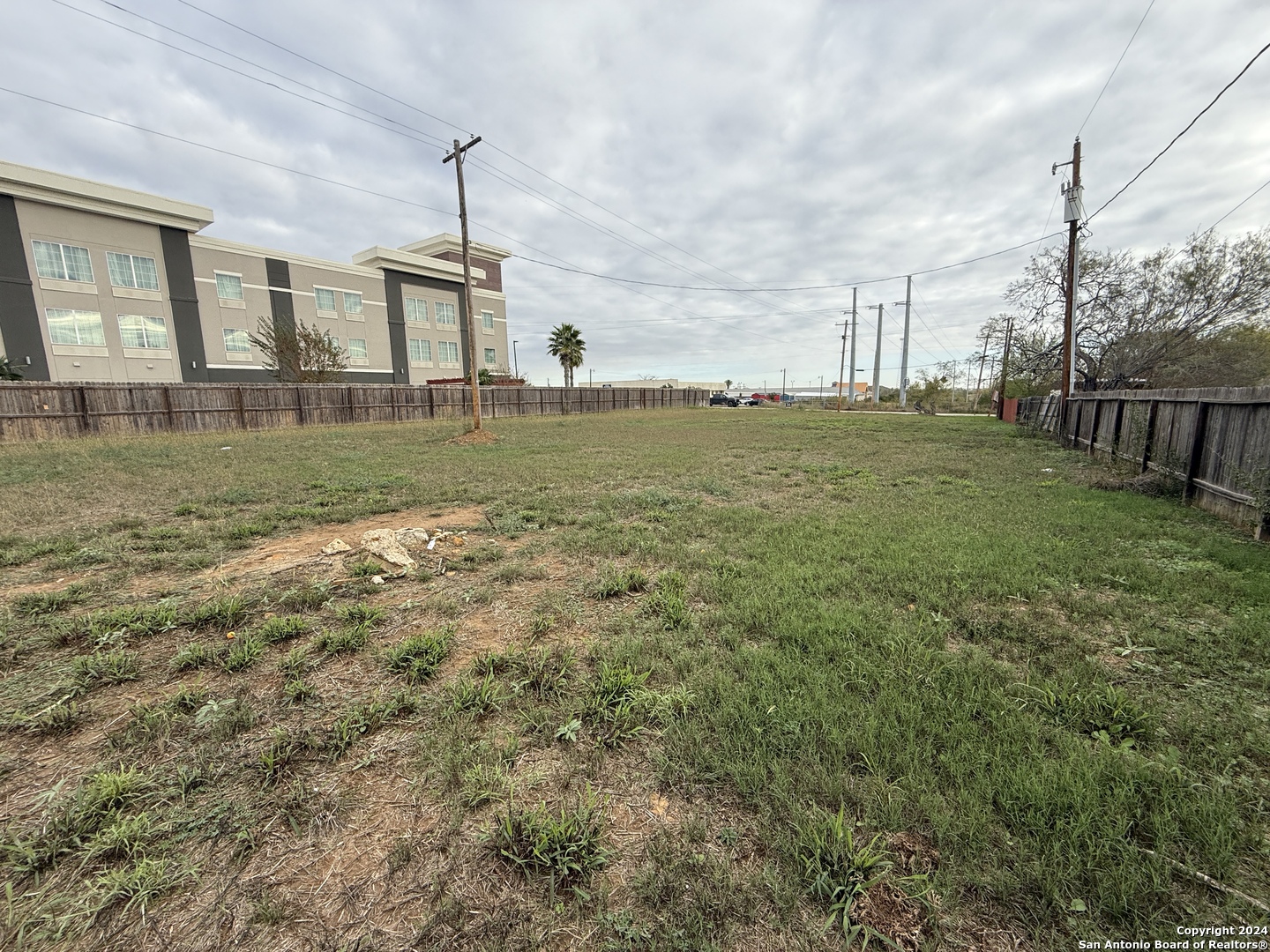 0 Bmt Drive Jourdanton TX 78064