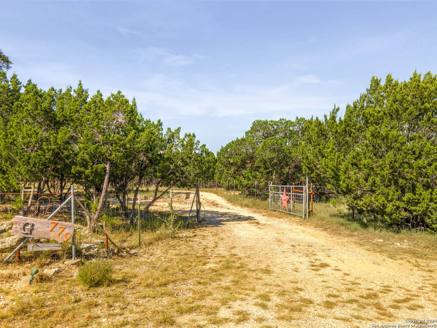 779 Red Bluff Pipe Creek TX 78063