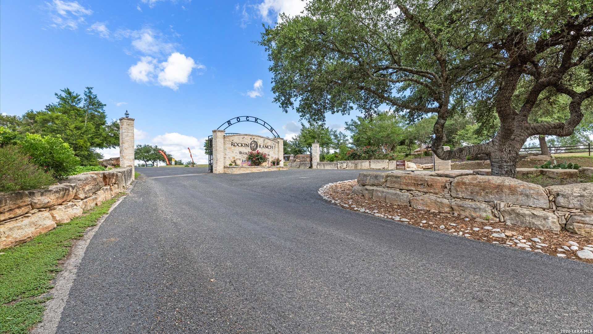 Lot 1085 Gk Back Blanco TX 78606