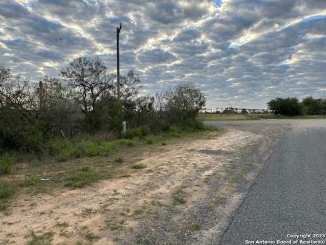 000 Christine Road Jourdanton TX 78026