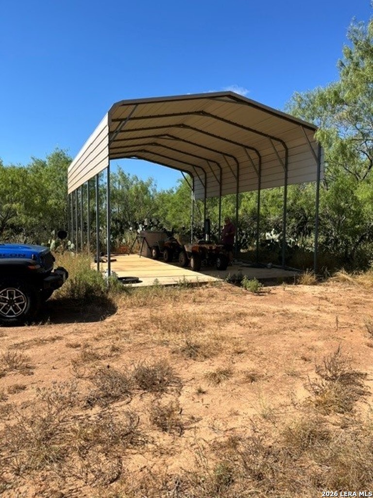 A00930 Cr 331 Jourdanton TX 78026