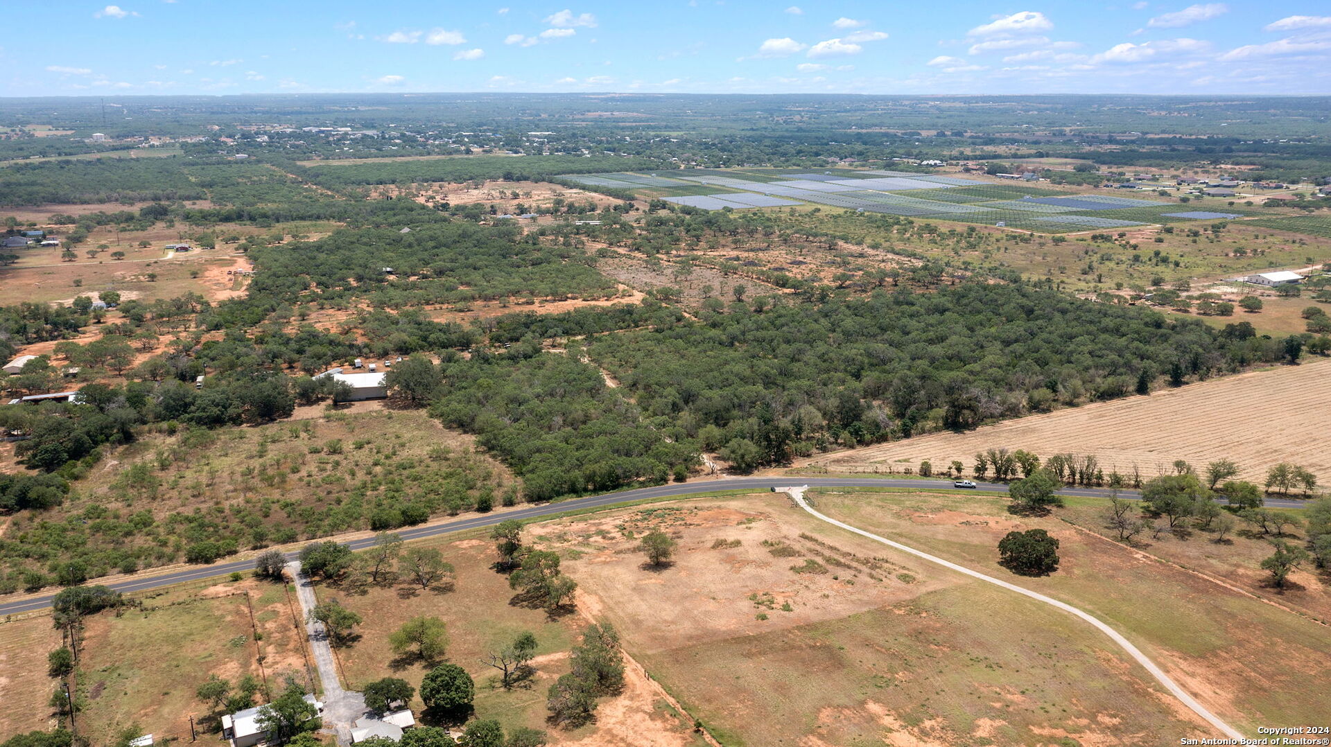 19366 Benton City Road Somerset TX 78069