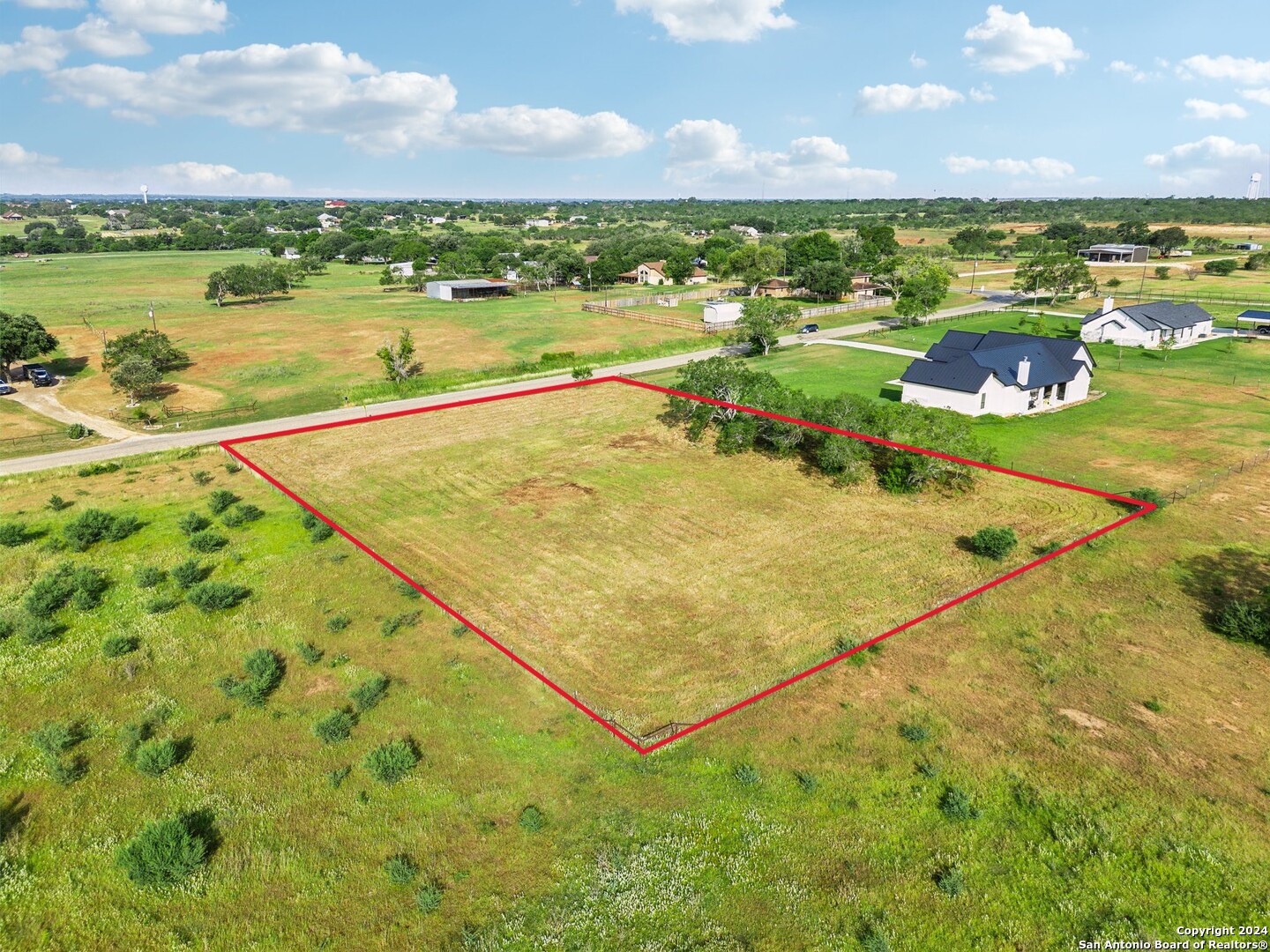 371 County Road 405 Floresville TX 78114