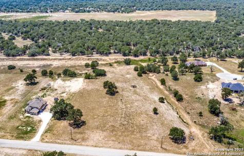 241 Abrego Lake Floresville TX 78114