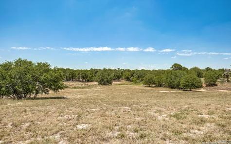 241 Abrego Lake Floresville TX 78114