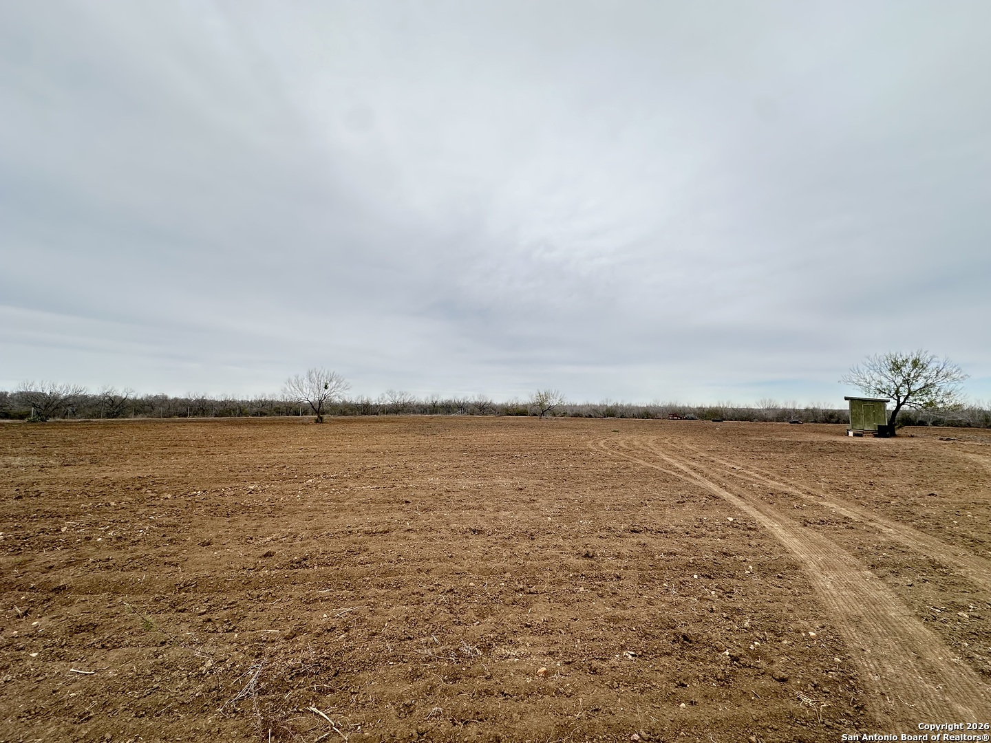 001 County Road 354 Charlotte TX 78011