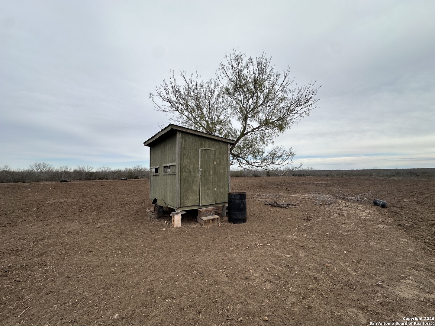001 County Road 354 Charlotte TX 78011