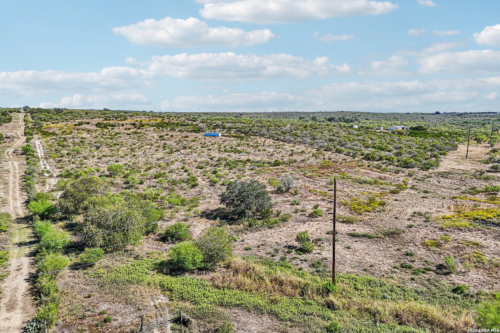 4936 County Road 5710 Devine TX 78016