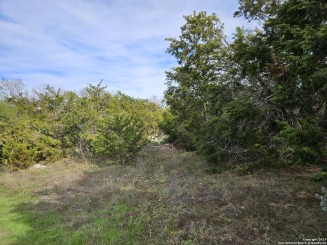 526 Spacious Sky San Antonio TX 78260