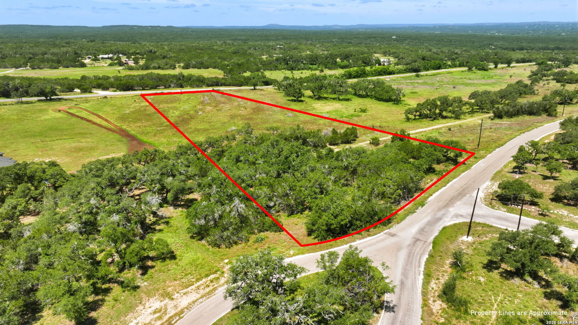 690 Windmill Ridge Blanco TX 78606