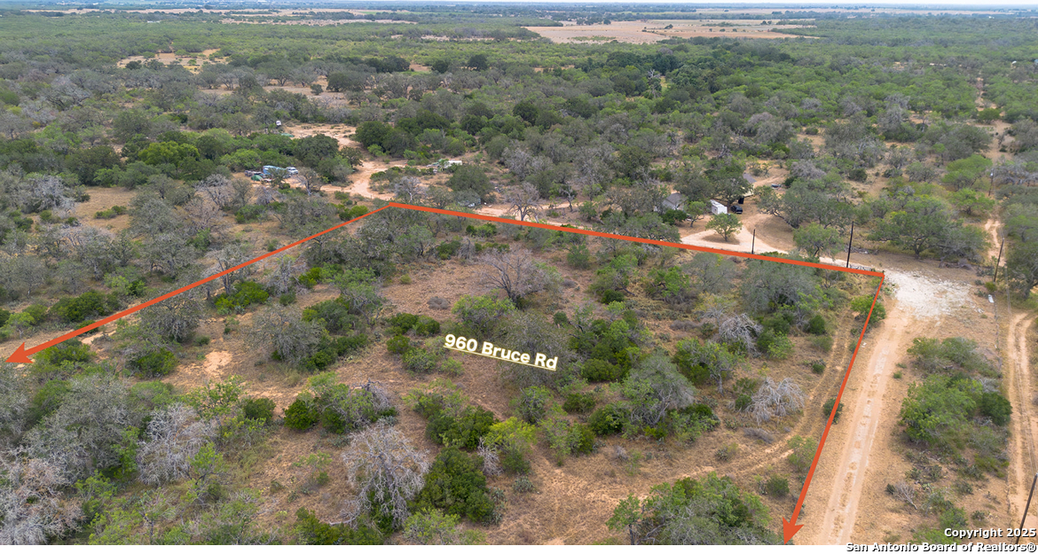 960 Bruce Poteet TX 78065