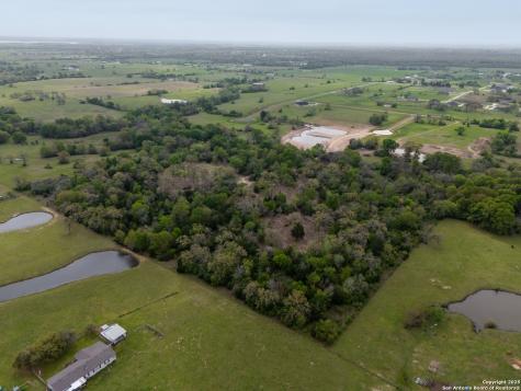 10078 Hidden Pond Drive Iola TX 77861