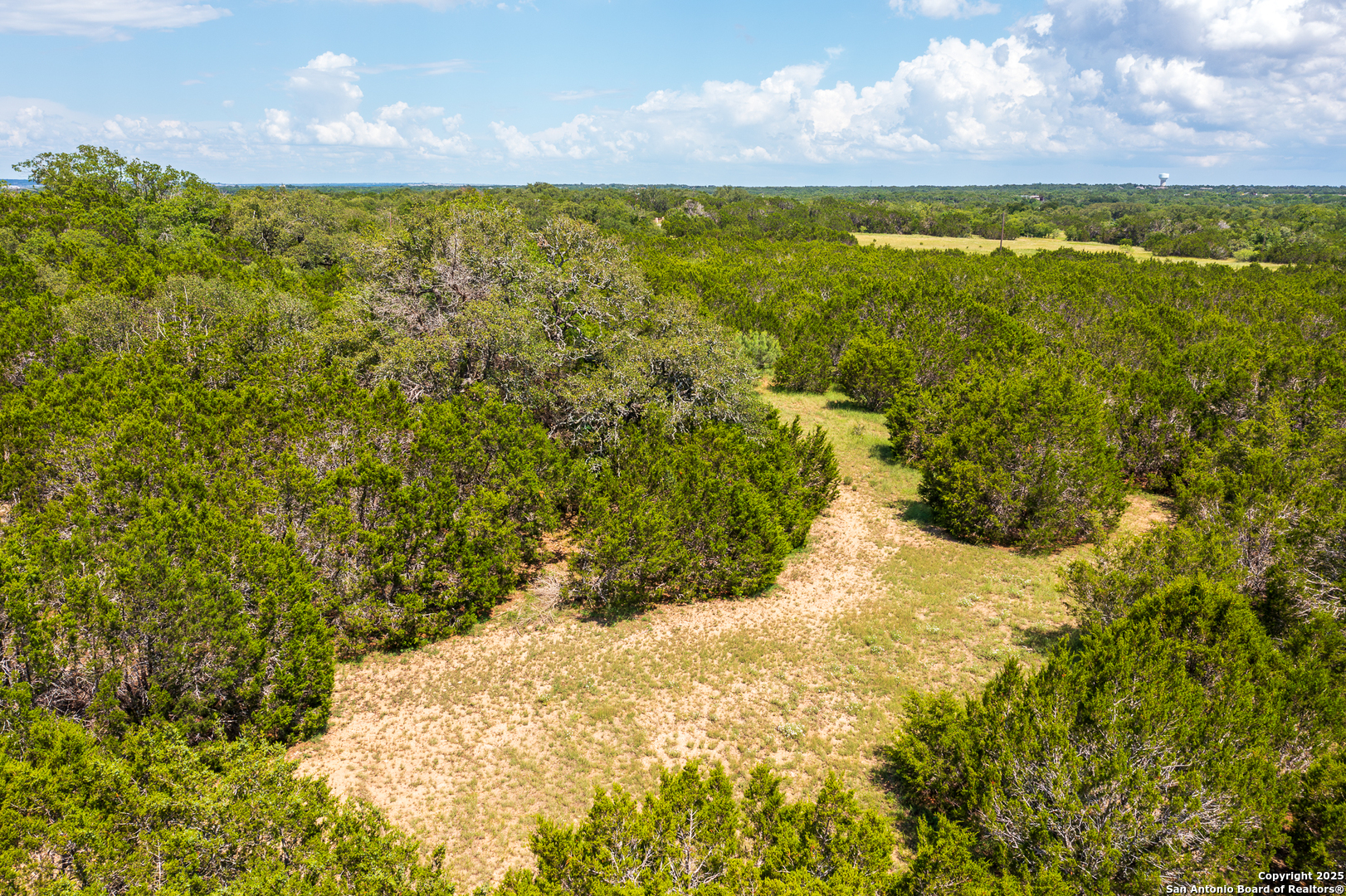 1421 Cr 281 Leander TX 78641