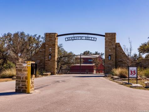 717 N Scenic Hills Court Blanco TX 78606