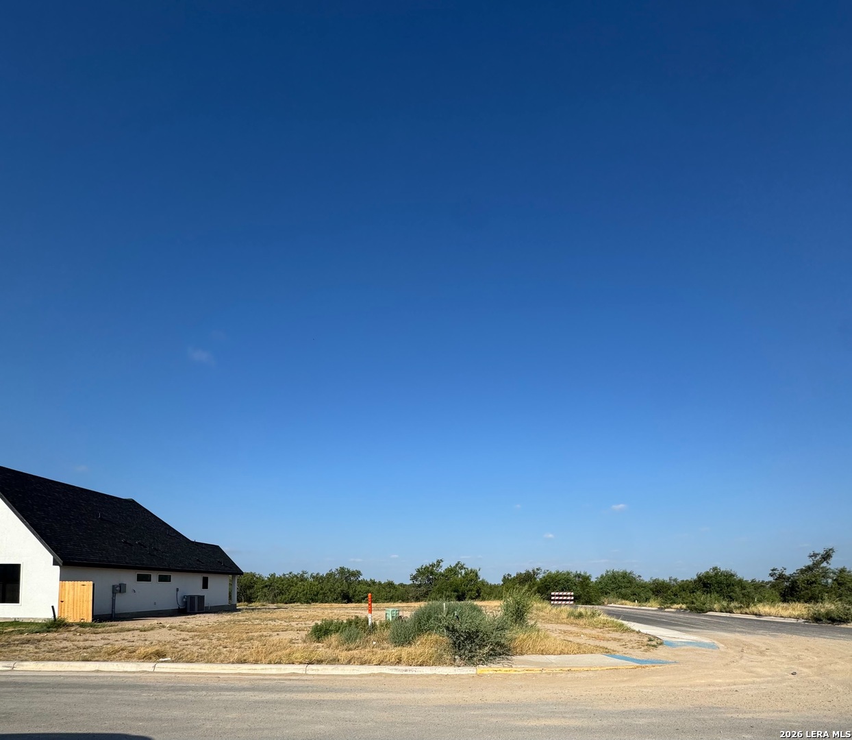 702 Encinal Eagle Pass TX 78852