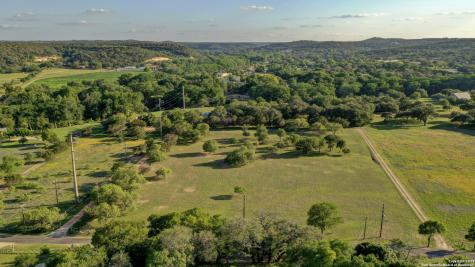 246 River Road Hunt TX 78024