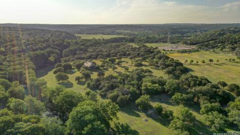 246 River Road Hunt TX 78024