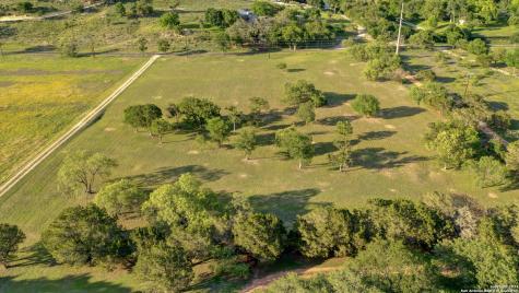 246 River Road Hunt TX 78024