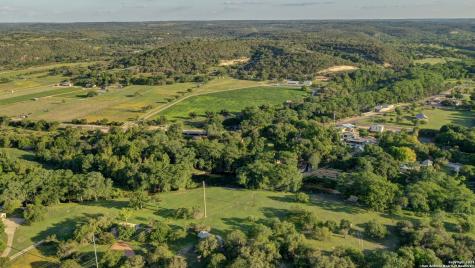 246 River Road Hunt TX 78024