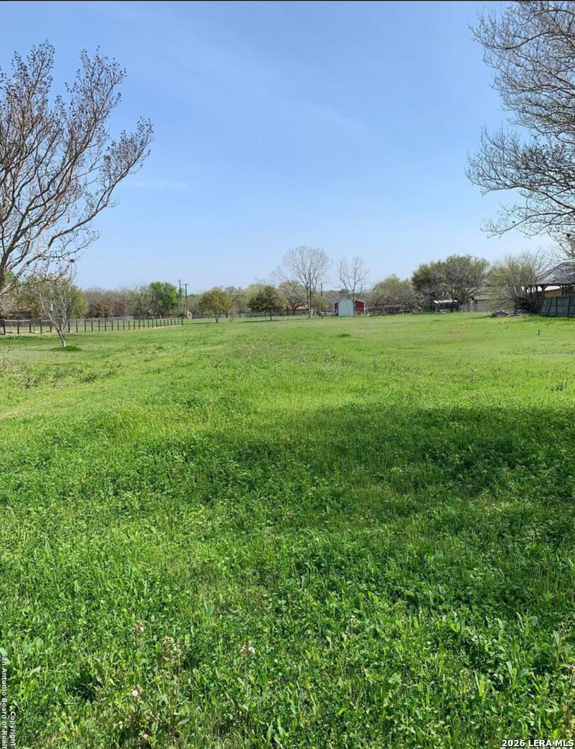 1908 Tierra Mesa China Grove TX 78263