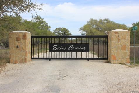 818 Encino Way Natalia TX 78059