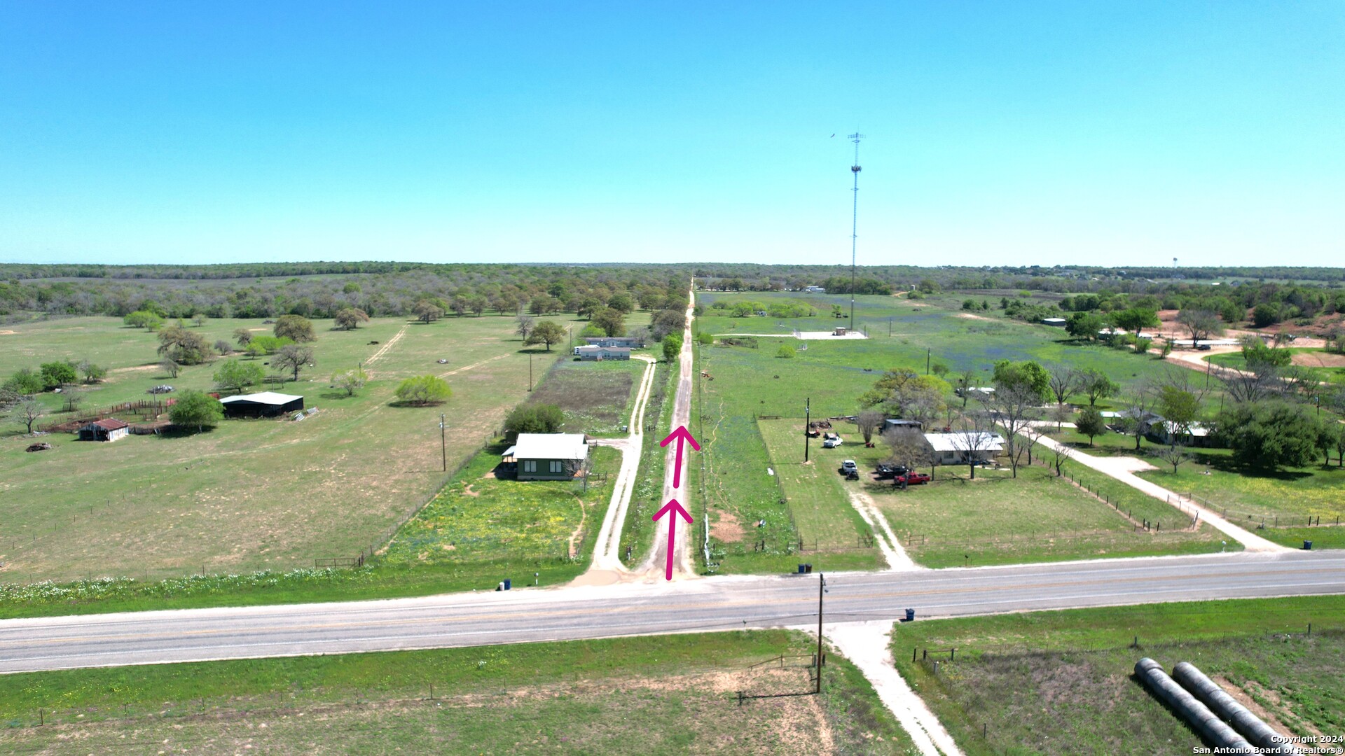 13746 Fm 539 La Vernia TX 78121