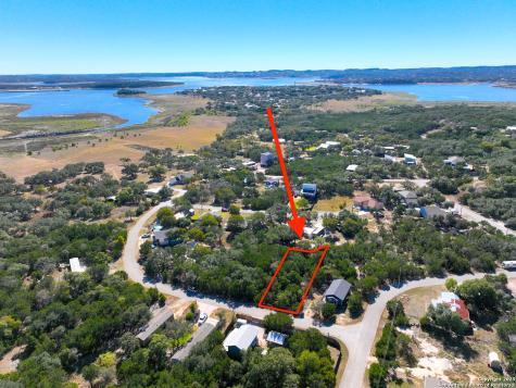 426 Clay Ridge Canyon Lake TX 78133
