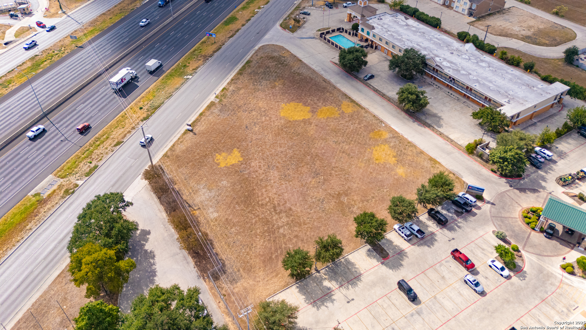 1501 N Business Ih 35 New Braunfels TX 78130